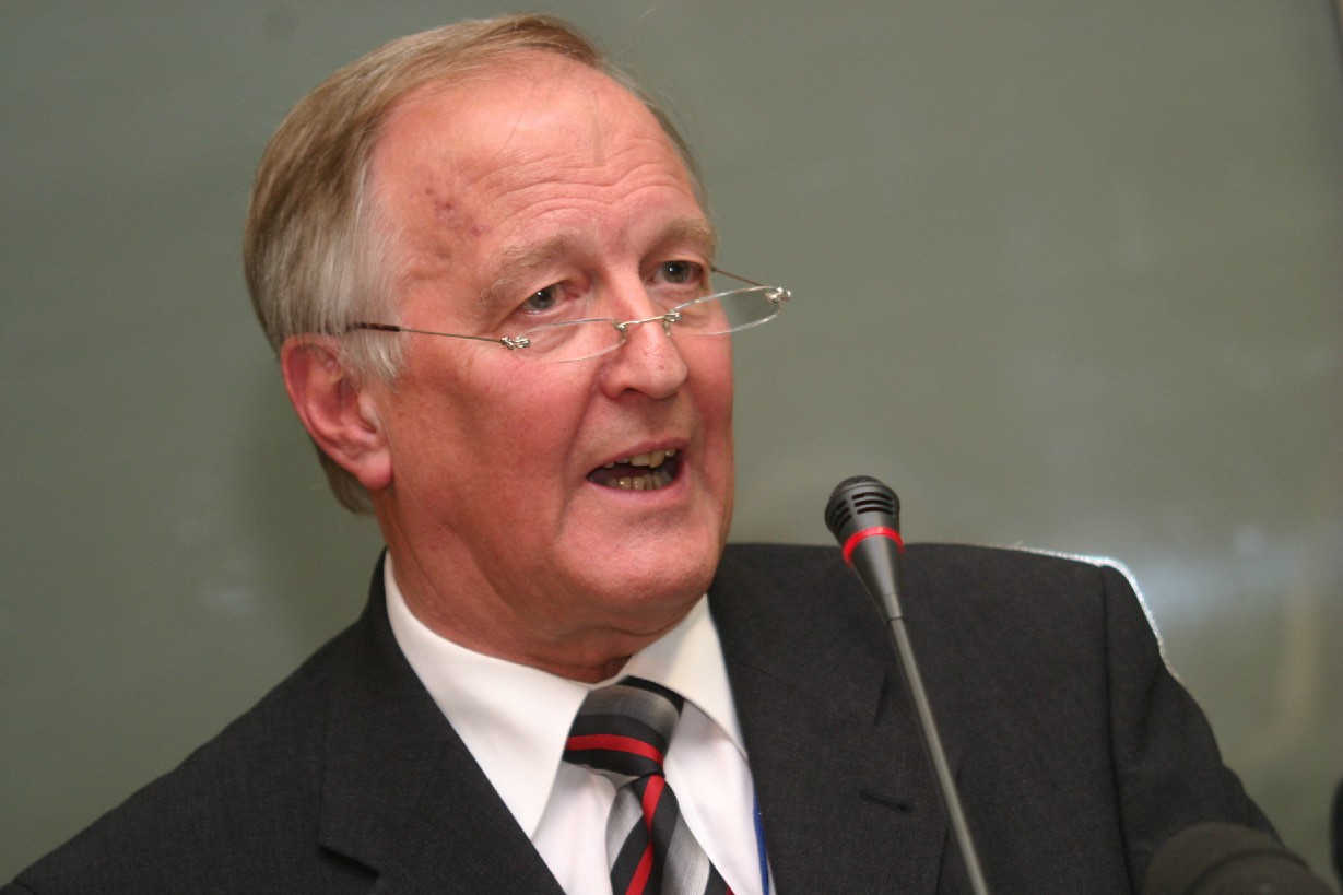 "When there is a difficult problem in the regions, people say, 'oh well, that comes from Brussels'" <a target="_blank">(Photo: Committee of the Regions)</a>