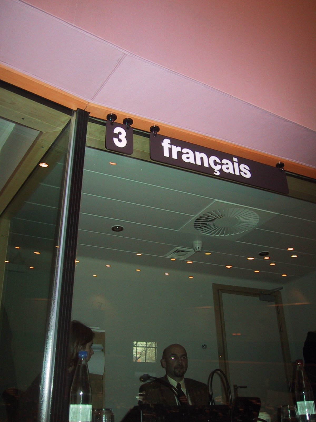 Will there soon be a booth for Català, Euskera and Galego? (Photo: EUobserver)