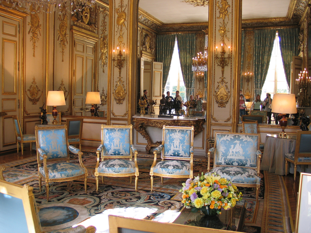 Elysee palace: the French government conducts business amid imperial-era grandeur <a target="_blank">(Photo: vincent.m)</a>