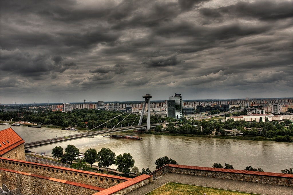Heavy clouds of uncertainty hang over EU vote in Slovakia (Photo: stefanweihs)