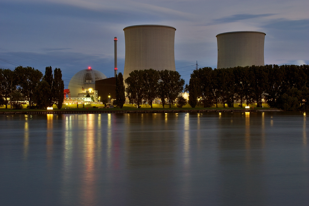 Italy shelves nuclear power plans  EUobserver