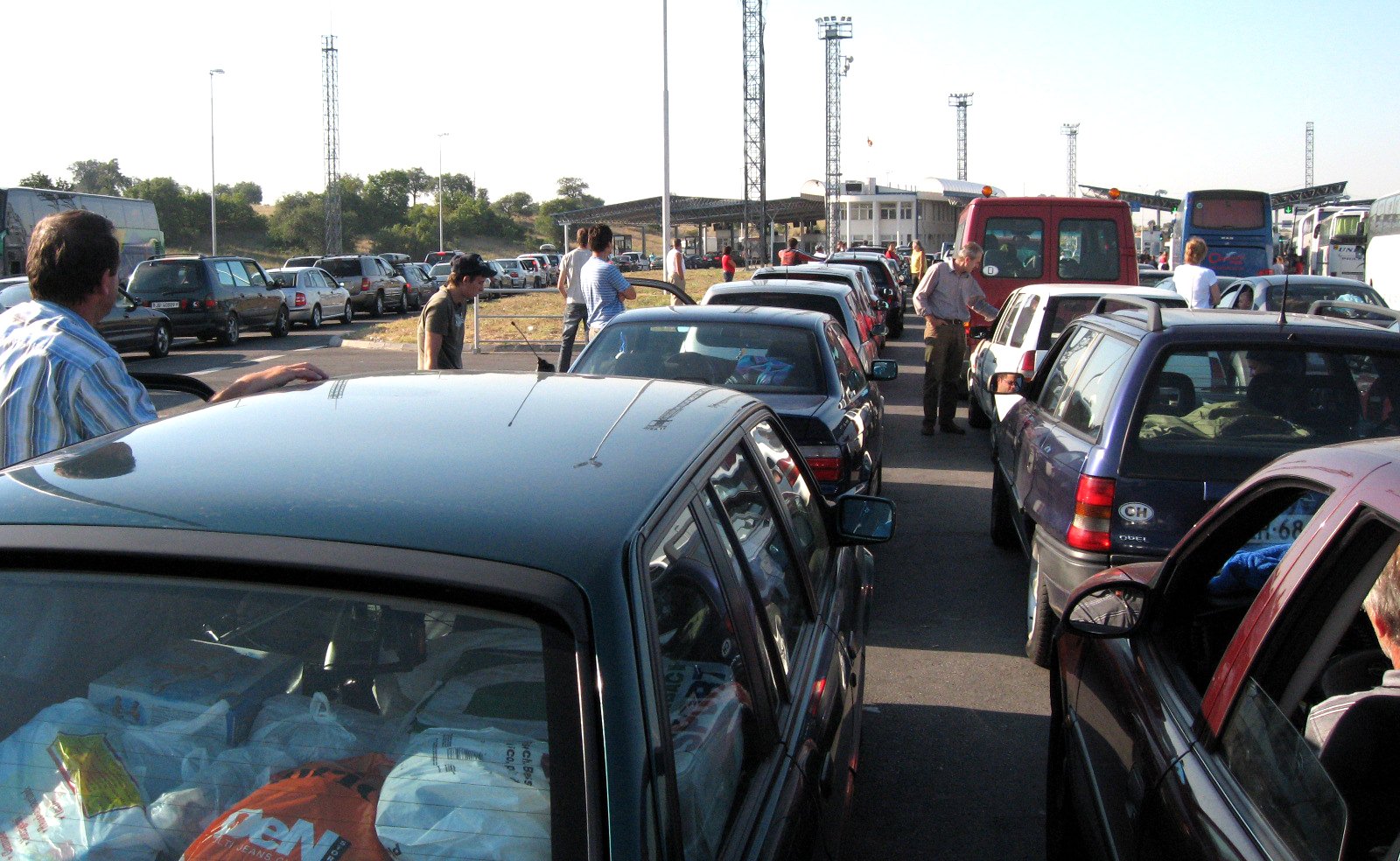 The controversial car recycling tax has poured over €1 billion into the Kremlin's coffers (Photo: Dnevnik)