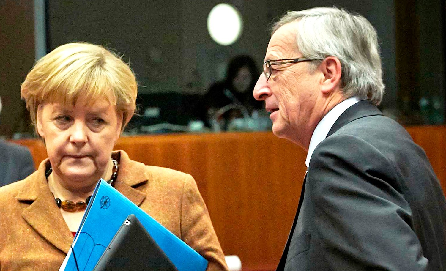 Juncker - suddenly unloved <a target="_blank">(Photo: consilium.europa.au)</a>