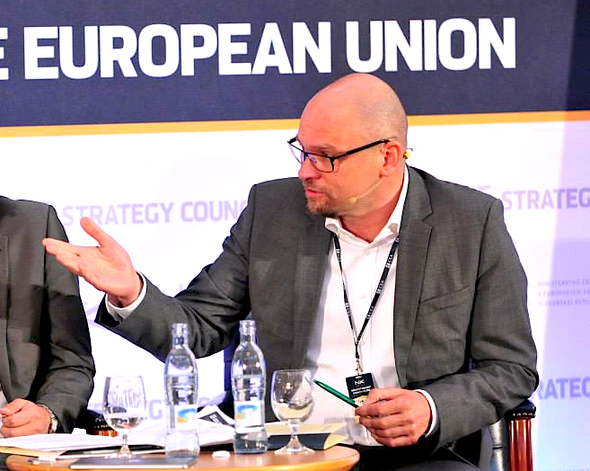Slovak liberal MEP Richard Sulik promised voters to stand against the idea of more Europe (Photo: CEA)