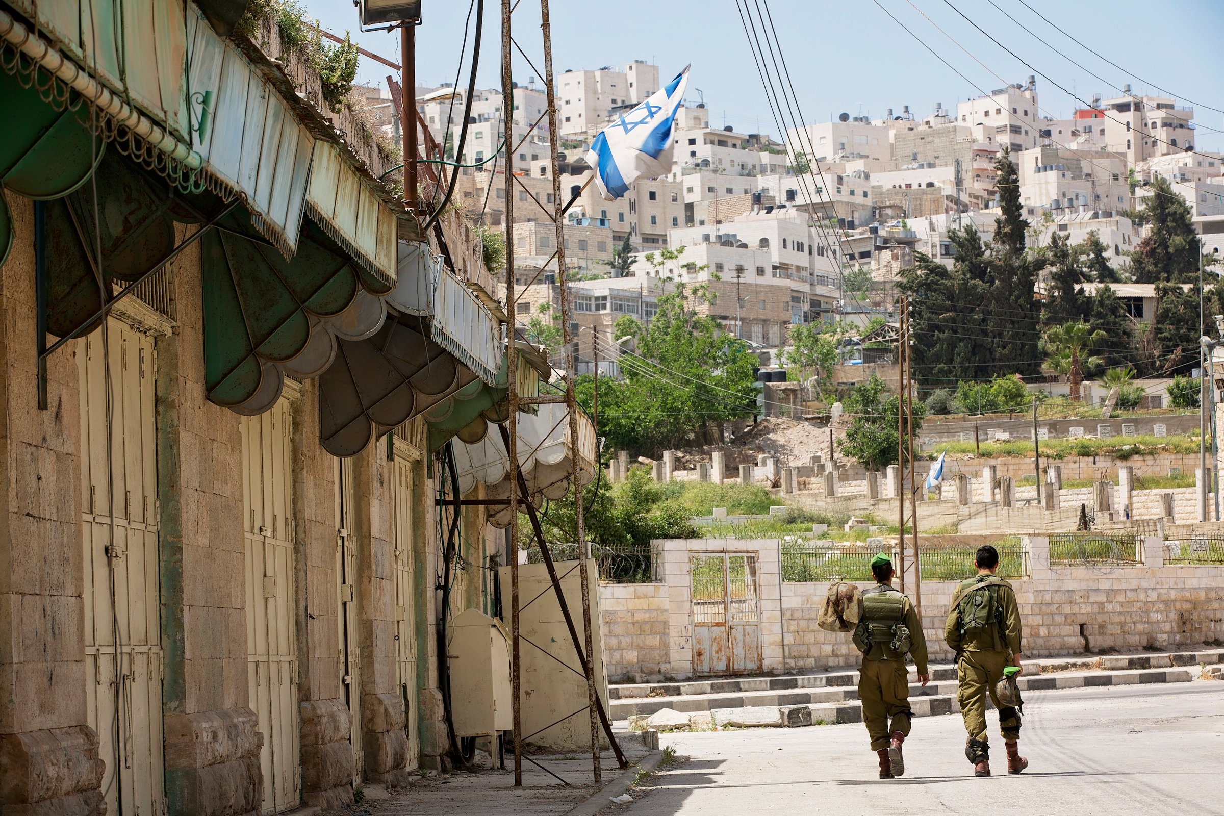 Israeli soldiers on patrol in Hebron in the occupied West Bank <a target="_blank">(Photo: Rosie Gabrielle)</a>