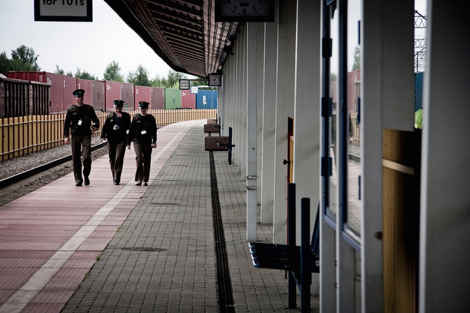“This was an organised criminal group operating under the cover of legally functioning universities,” said Piotr Zakielarz, Polish border guard spokesperson. (Source: UNHCR/R. Kostrzynski)