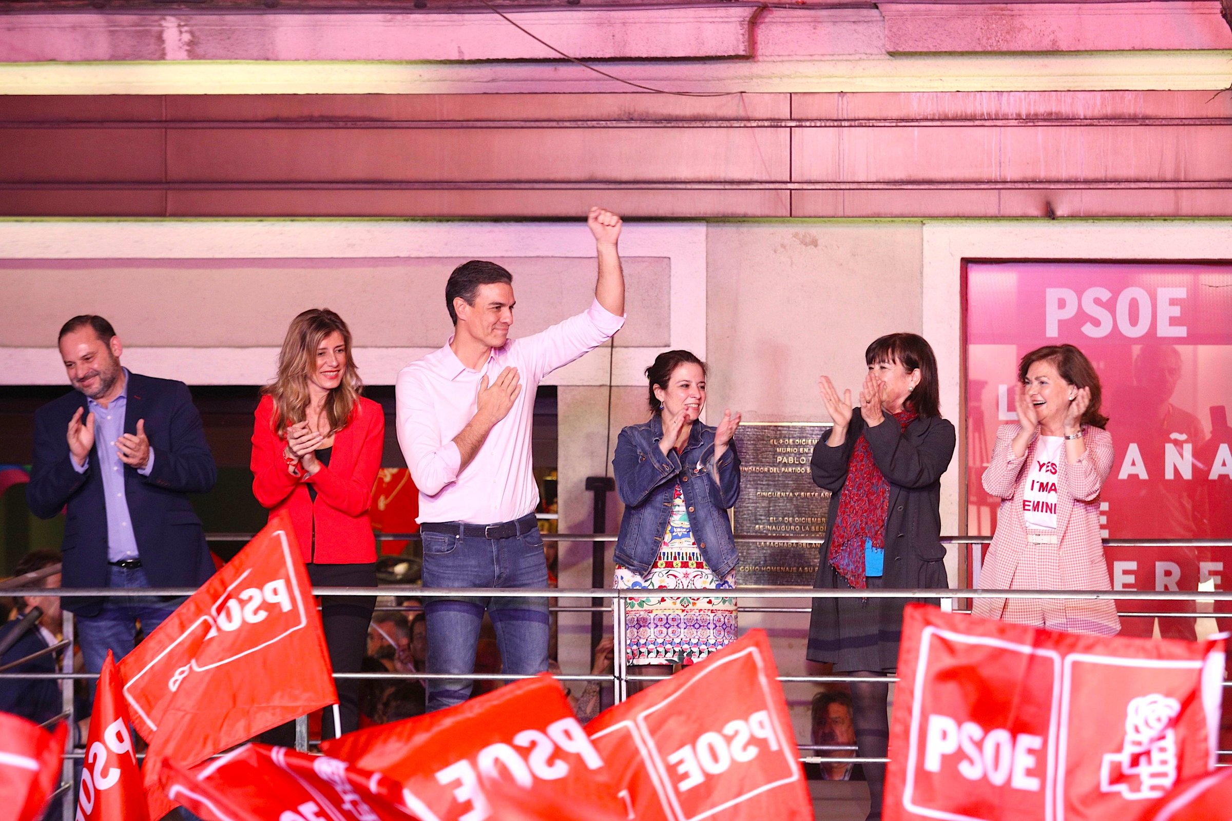Socialist prime minister Pedro Sanchez celebrating his win on Sunday (Photo: PSOE)