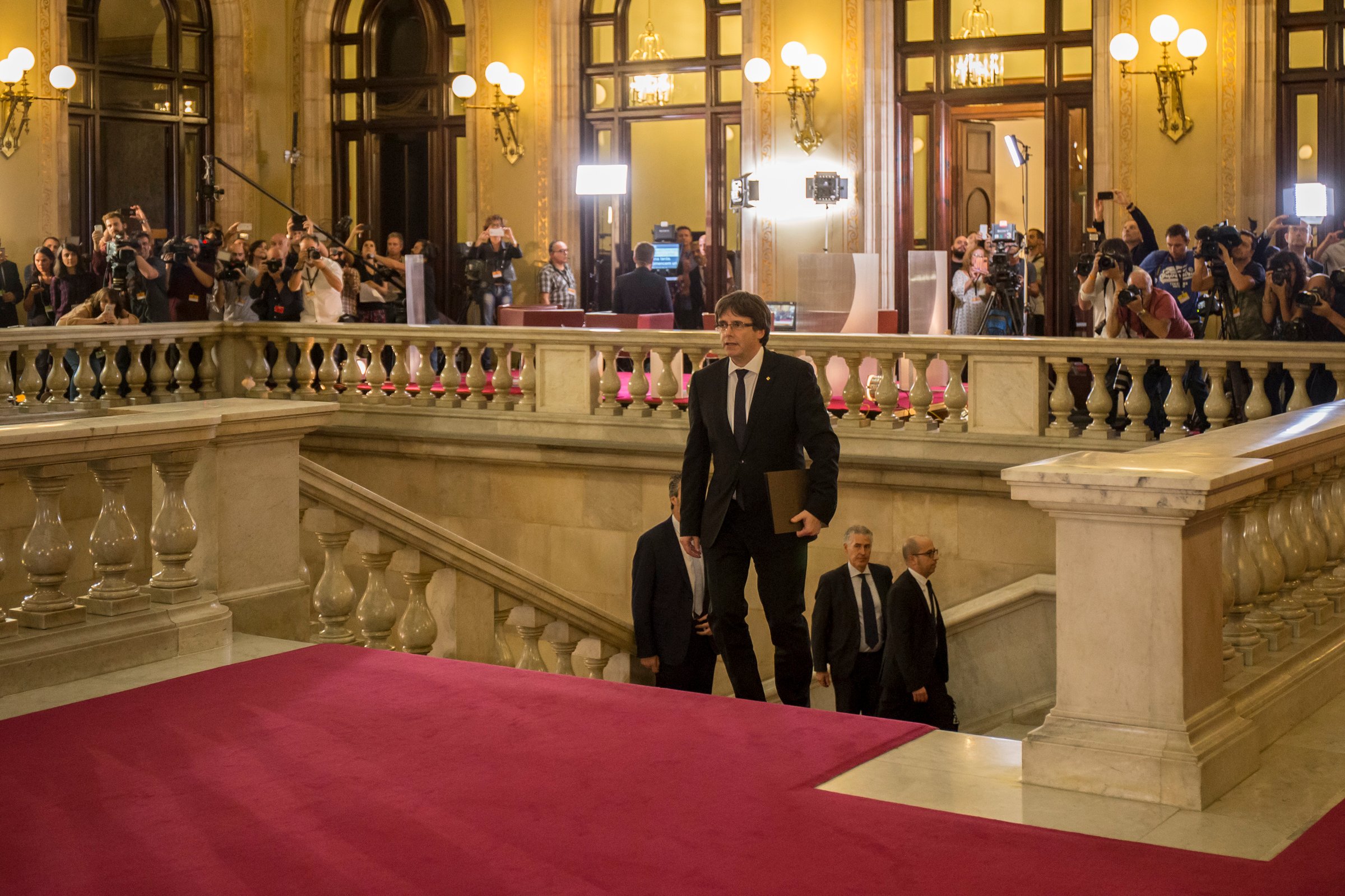 Catalan leader postpones independence
