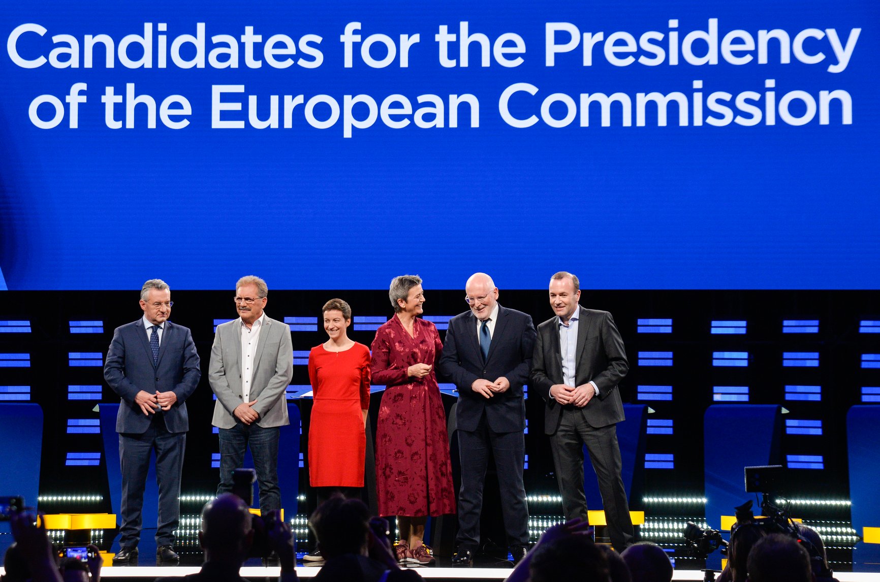 The lead candidates from EU's political parties - some still have a chance to replace Jean-Claude Juncker as Commission president <a href="https://multimedia.europarl.europa.eu/en/candidates-for-presidency-of-european-commission-eurovision-debate-eu-elections-2019-family-picture_20190515_EP-089199A_DHO_035_p#ssh">(Photo: European Parliament)</a>