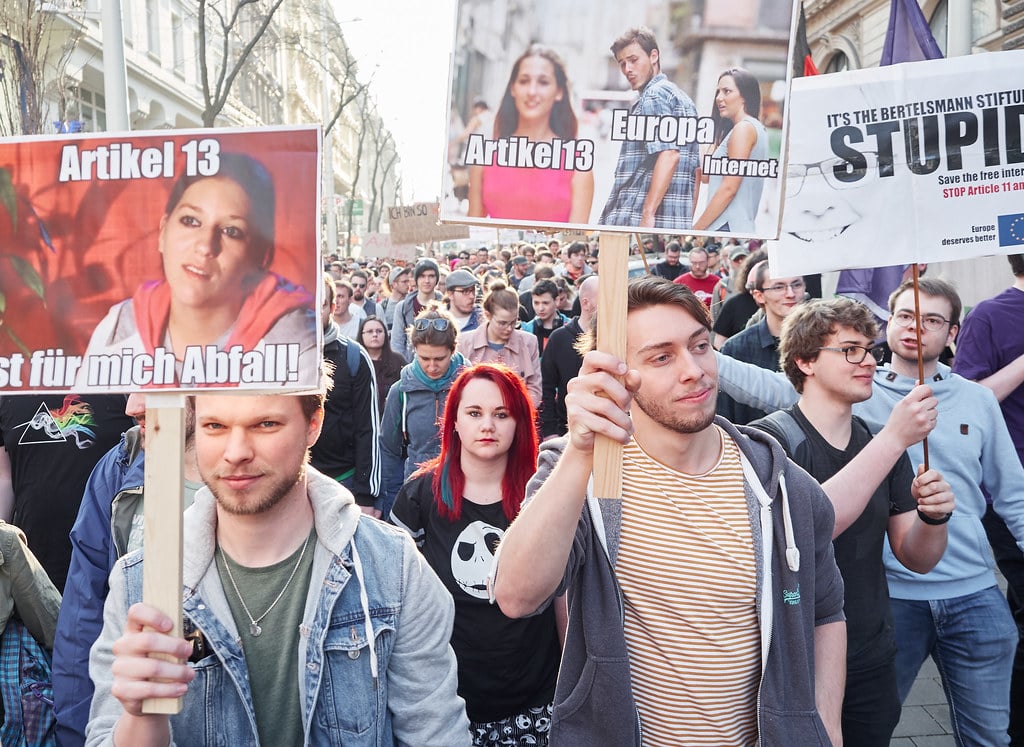 Protesters took to the streets last March in several EU cities, including Vienna, to call on MEPs to reject article 13 from the new copyright directive (Photo: Michael Gubi)