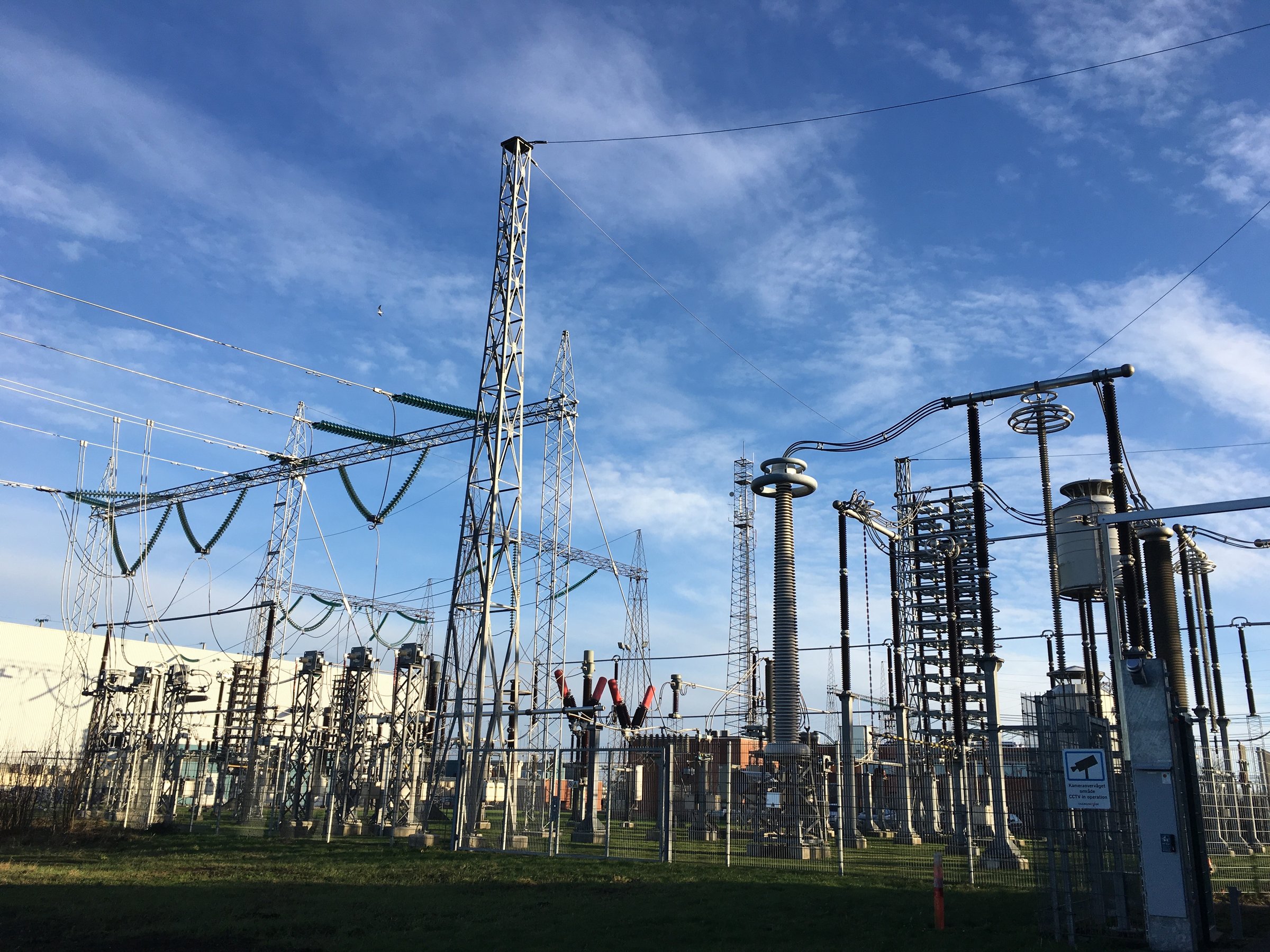 EU power price response ‘uncoordinated’, experts warn