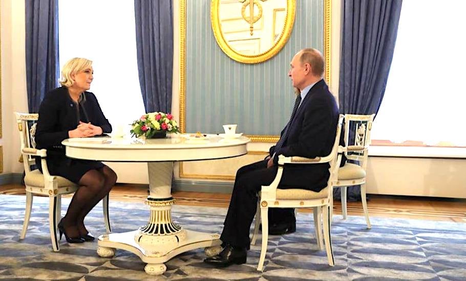 French far-right contender Marine Le Pen with Russian president Vladimir Putin in Moscow in 2017 (Photo: Marine Le Pen/Facebook)