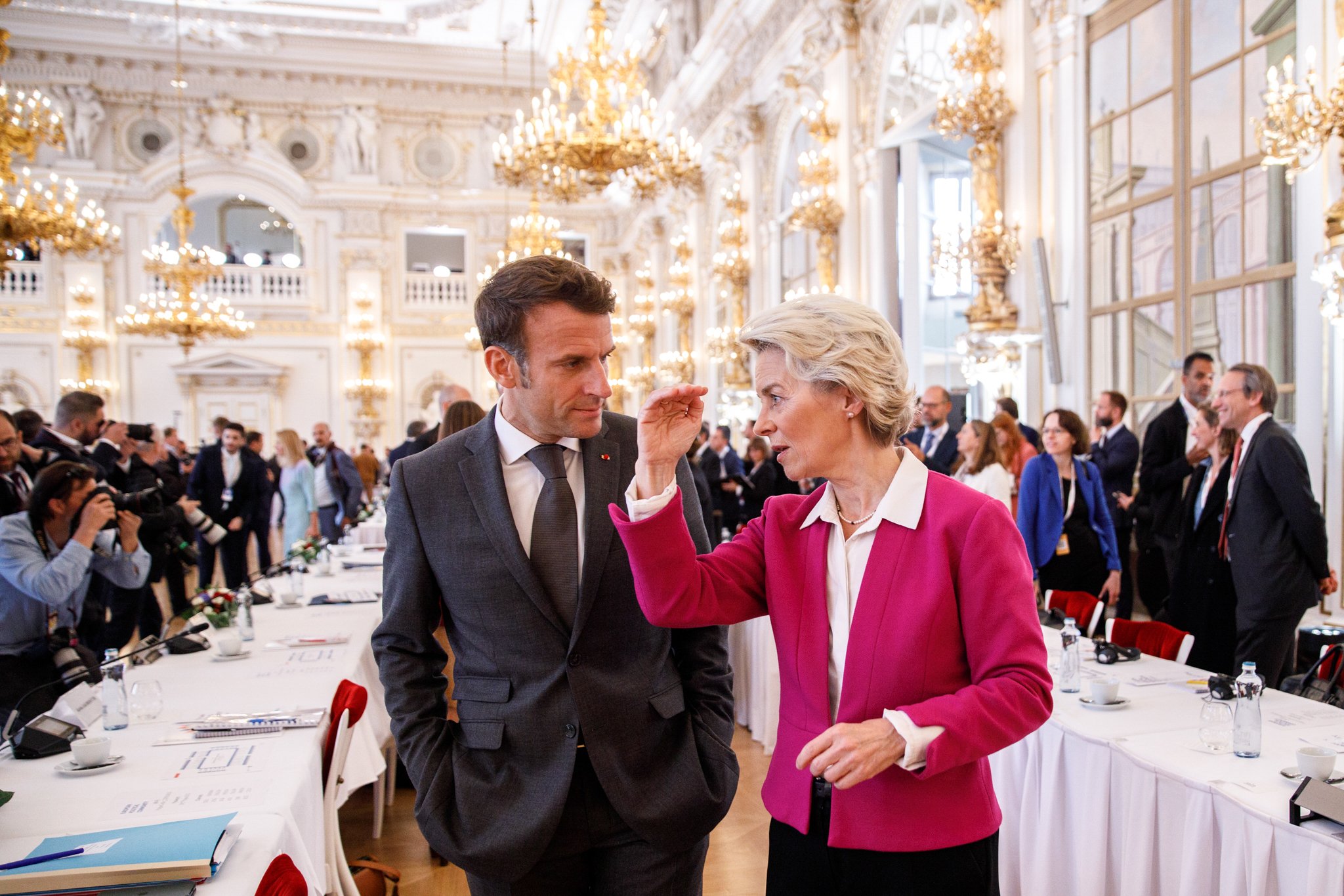 French president Emmanuel Macron described the Mercosur trade pact, in the making for two decades, as 'a deal from another era'  <a target="_blank" href="https://newsroom.consilium.europa.eu/photos?keywords=macron%20von%20der%20leyen">(Photo: Council of the European Union)</a>