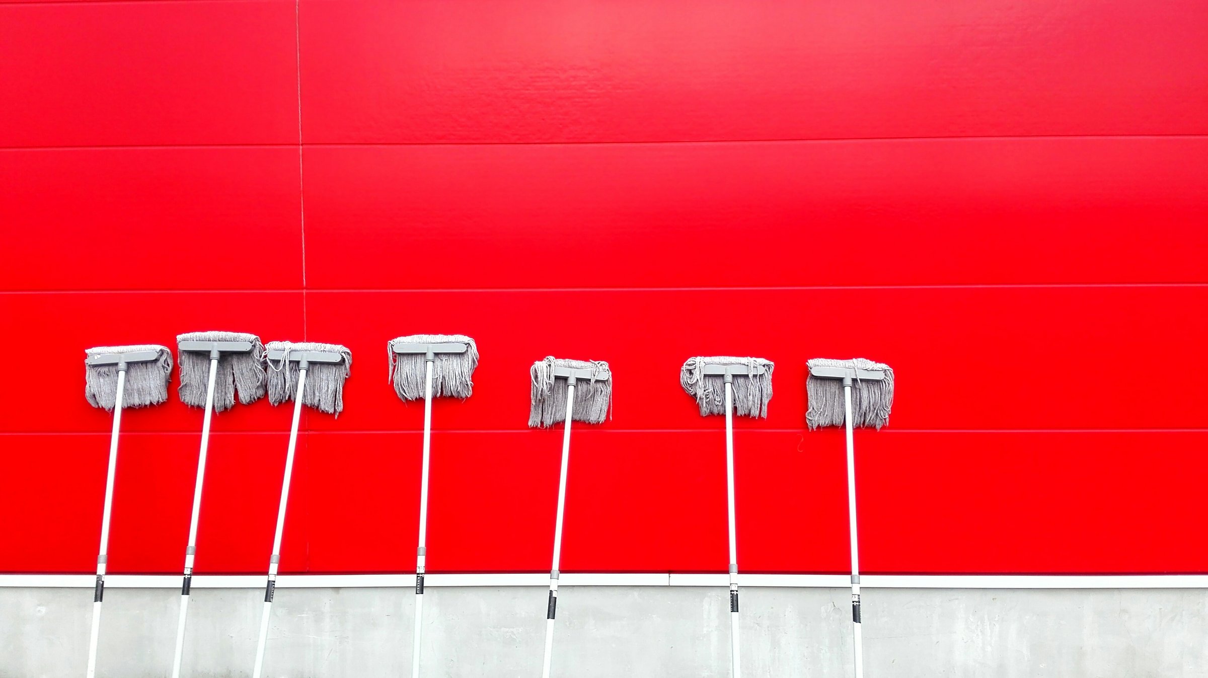 Employers in the cleaning, and private security, sectors also recognise the need to link public money to decent jobs (Photo: PAN XIAOZHEN)