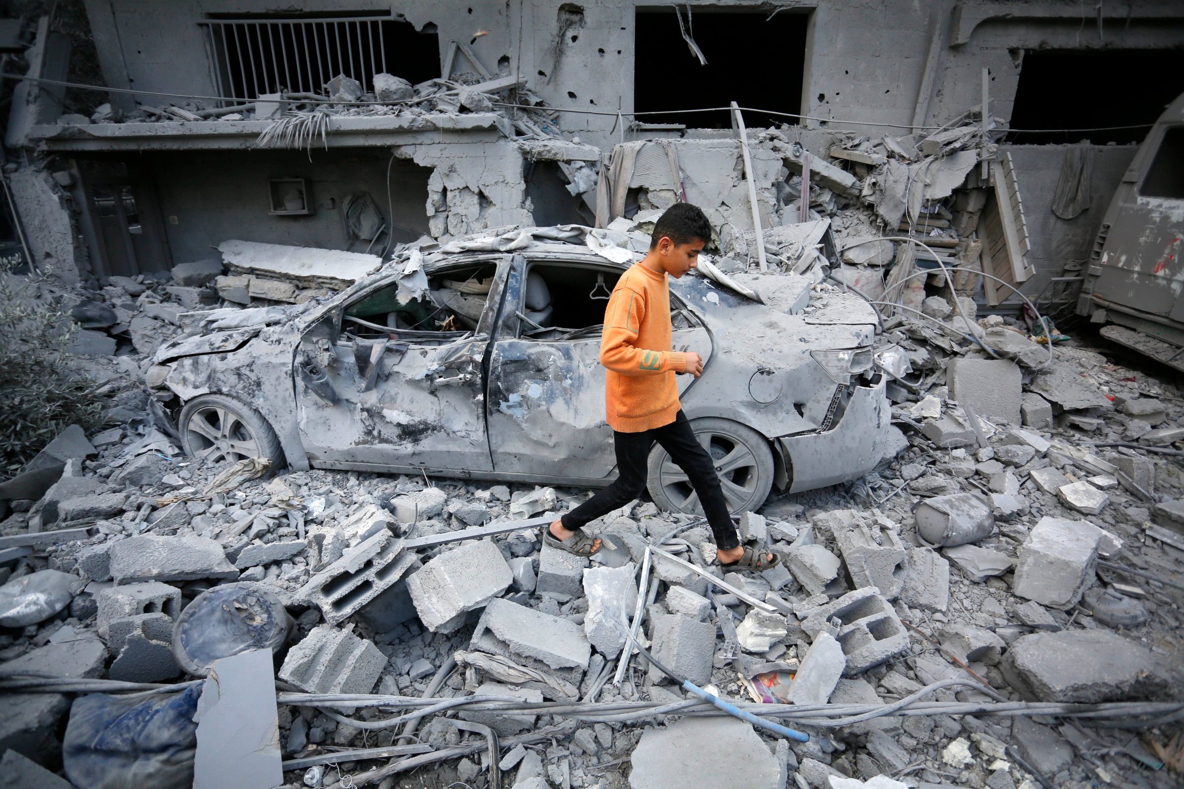 Israeli registration law used to block aid while Gaza starves, say over ...
