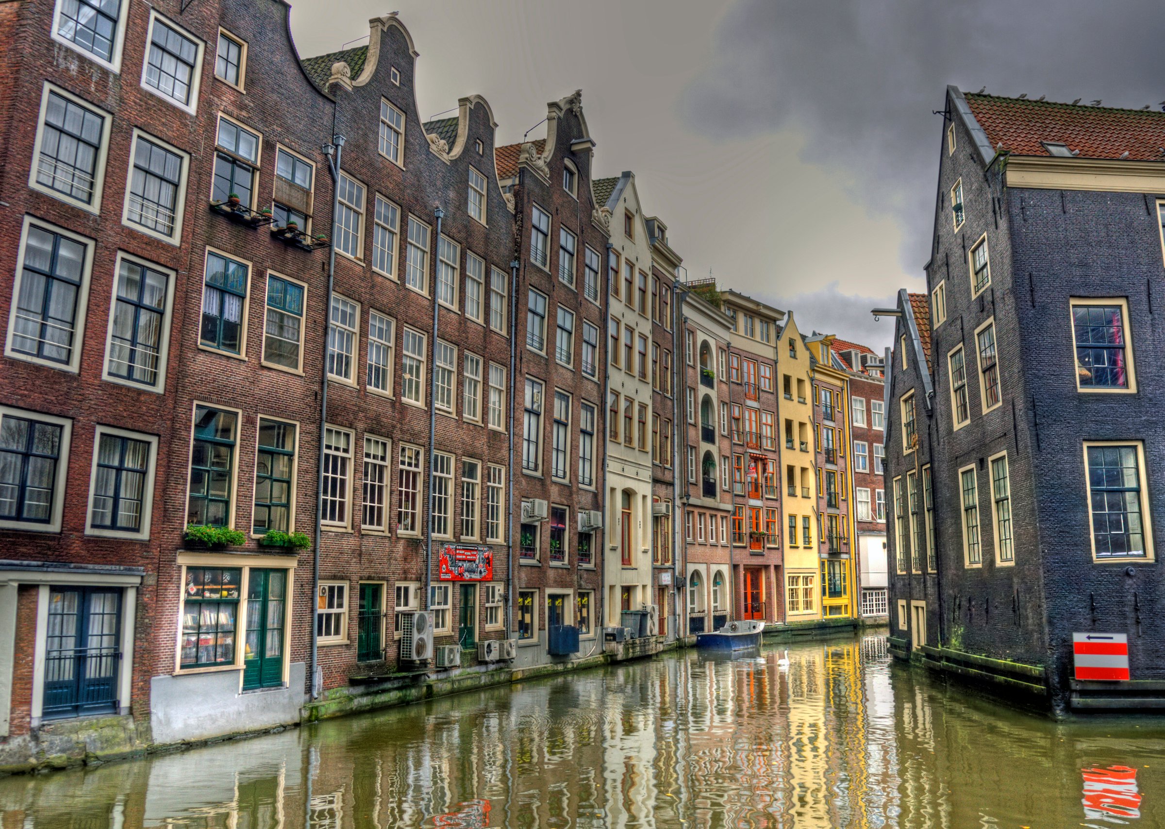 Amsterdam's residential real-estate market is worth some €135bn (Photo: Bert Kaufmann)