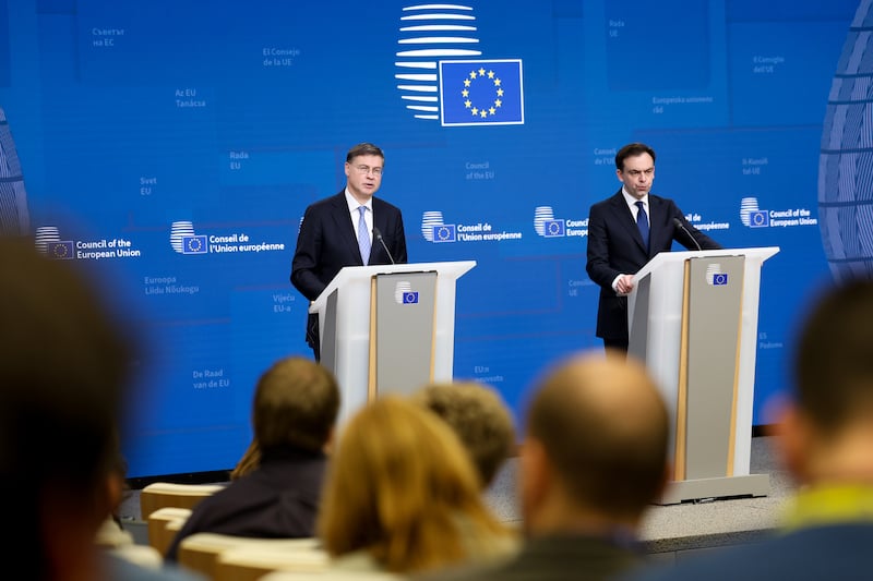 EU trade commissioner Valdis Dombrovskis (l) and Polish finance minister Andrzej Domański (r). As Ursula von der Leyen was speaking in Davos, EU finance and economy ministers in Brussels were trying to work out the details of her vision (Photo: European Council )