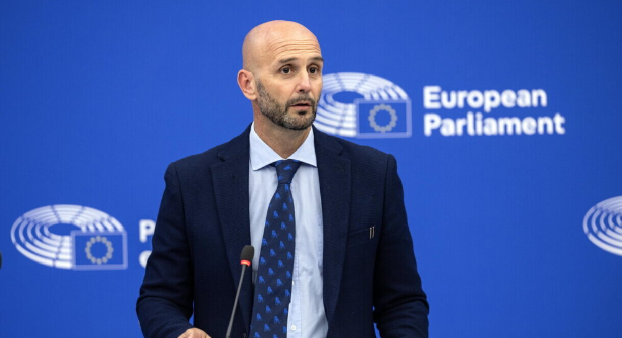 Co-chair of the European Conservatives and Reformists group, Italian MEP Nicola Procaccini (Photo: EU Parliament)