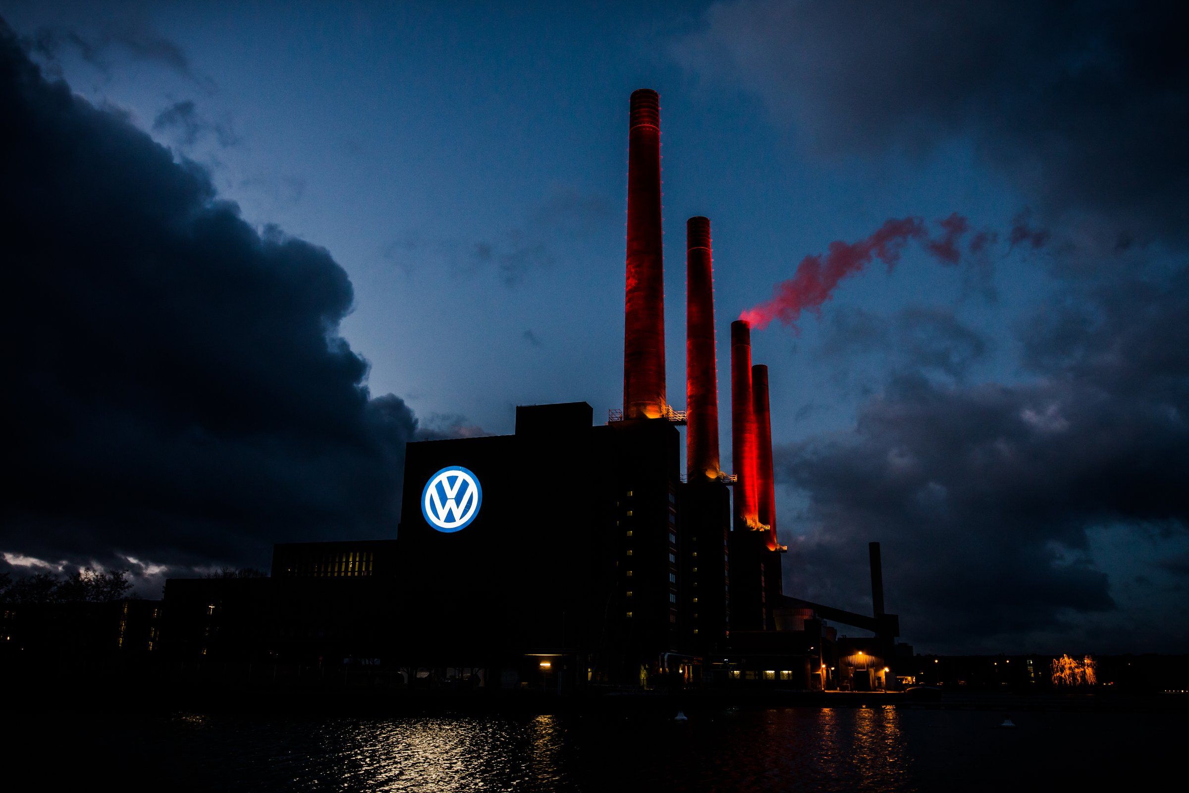 What could have been a heavyweight strategy combining battery-production aid, strategic regulation of Chinese foreign direct investment, and robust European content requirements now risks being diluted into a featherweight menu, with commissioners cherry-picking the least controversial items and slow-walking the rest <a target="_blank" href="https://www.flickr.com/photos/kiwikilian/">(Photo: Kilian)</a>