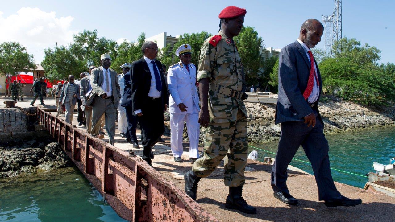 EU and Somaliland officials at the EU's Navfor mission. The EU already finances a Red Sea maritime mission in Somalia as well as an anti-Al Shabaab security programme (Photo: European Commission)