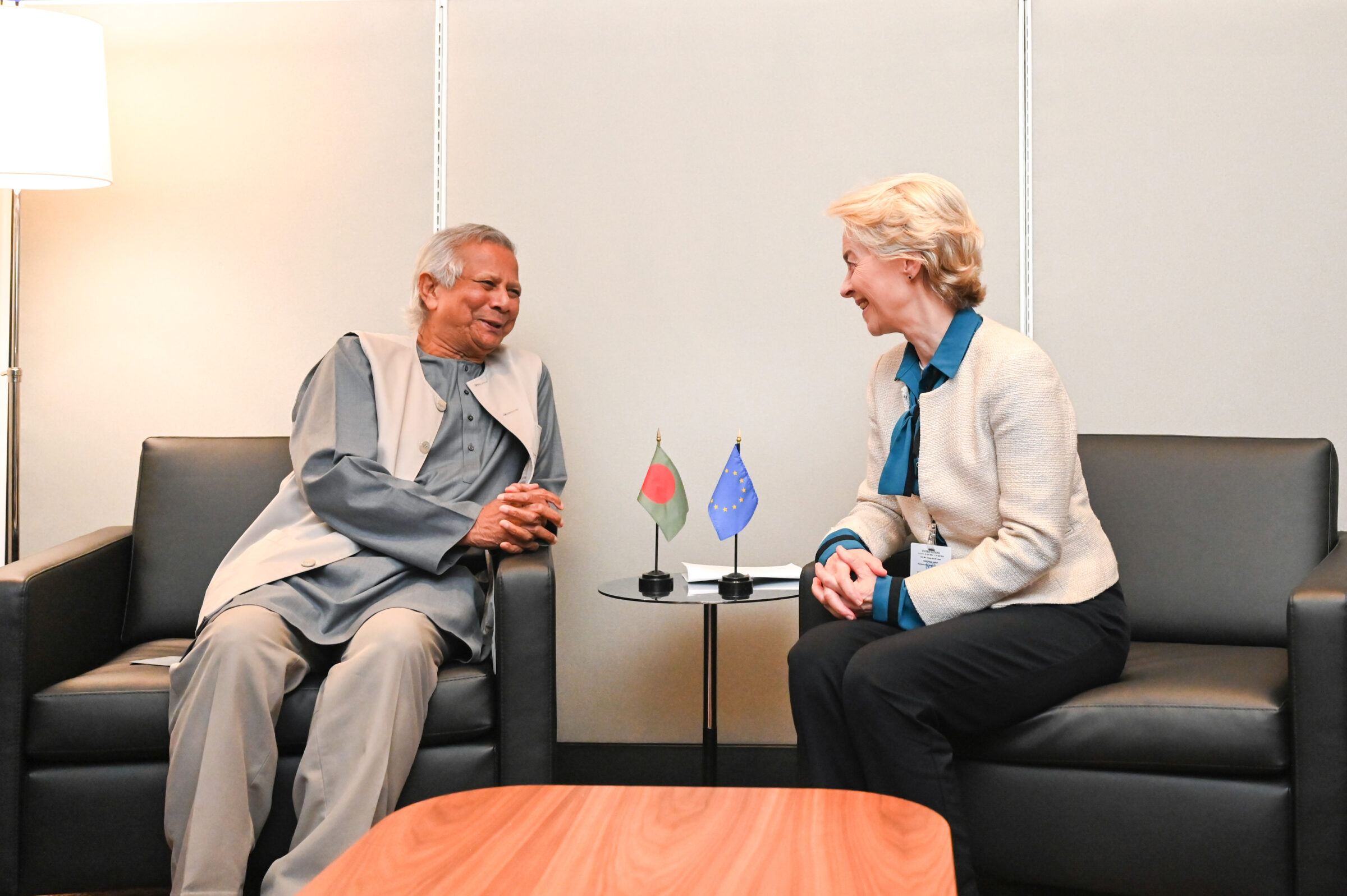 EU Commission president Ursula von der Leyen meets Muhammad Yunus (then Bangladesh defence minister) in September 2024.
European Commission