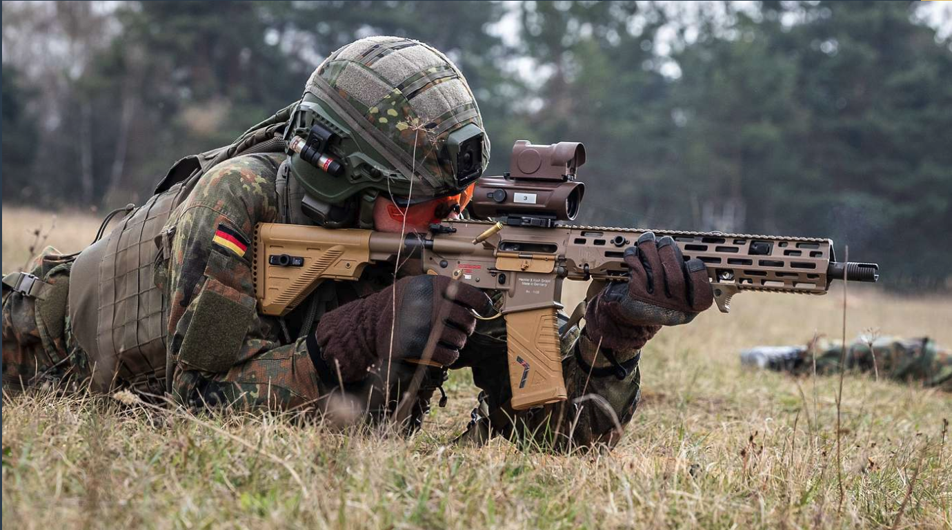 Alemania presenta su primera estrategia militar en 71 años