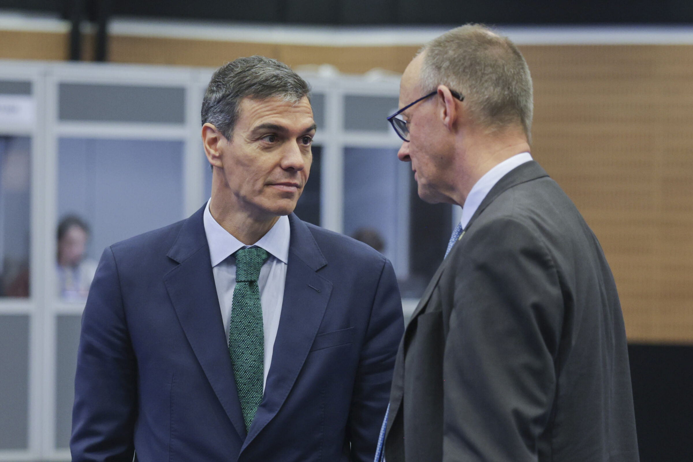 Spanish PM Pedro Sánchez and German chancellor Friedrich Merz during an informal meeting in Cyprus. A German government spokesman told press in Berlin: "Spain is a member of Nato. And I see no reason why that should change".