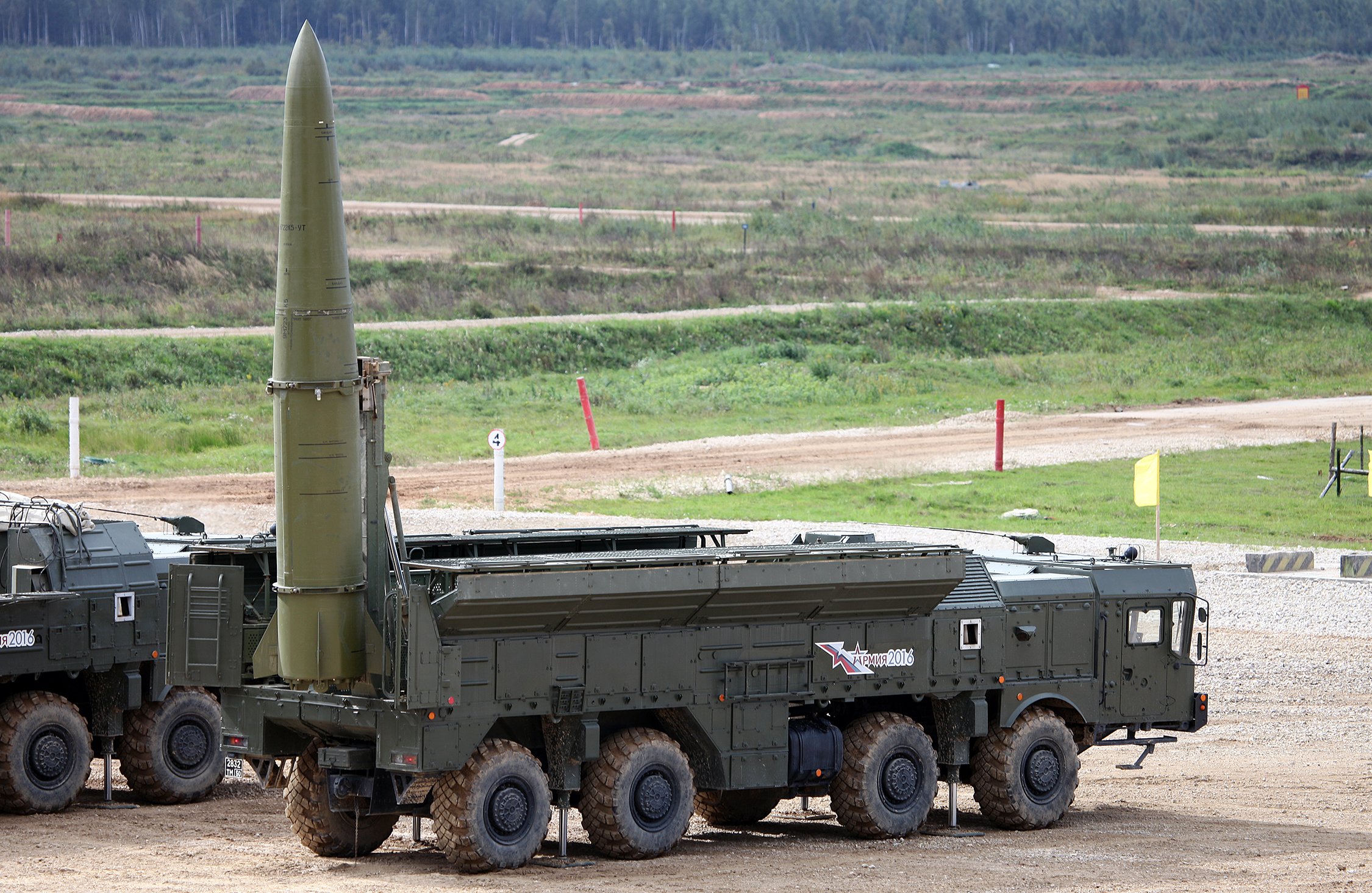 Russian Missile Strikes on Kyiv Highlight Challenges in Ukraine's Air Defense