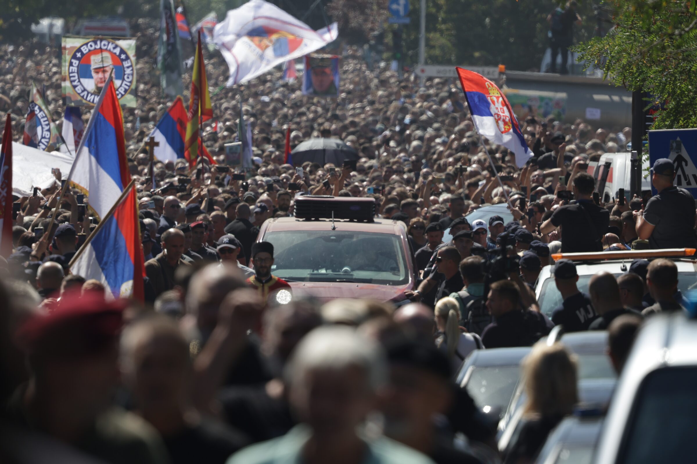 Putin and Vučić dominate Bosnia elections, as EU fades out of view
